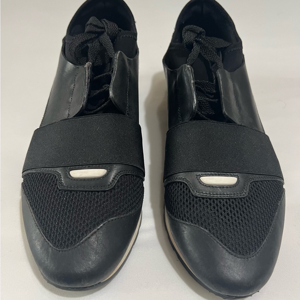 Balenciaga Black Sneakers Sleek Slip-On Design